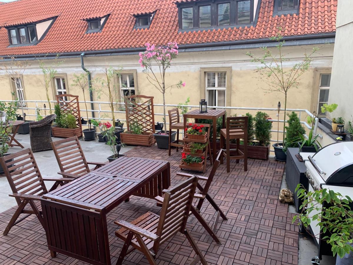Anenska By Charles Bridge 2 Apartment Prague Exterior photo